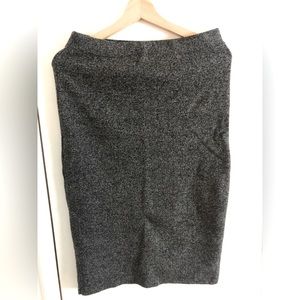 Elegant Knit Stretch Pencil Skirt